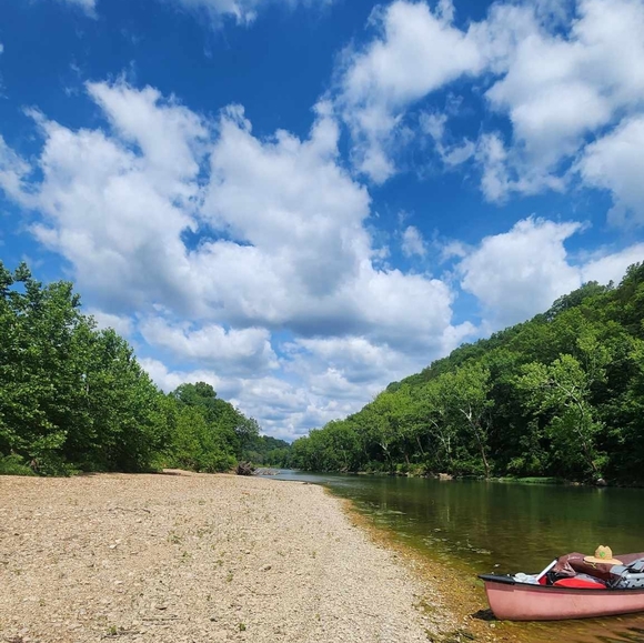 Hello, Poshers! 👋🙂 - Picture 6 of 7